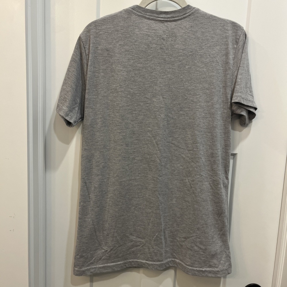 Bailey Apparel Vibes Skull Geisha Fan Graphic T Shirt Gray Size M Short‎ Sleeve - Picture 6 of 6